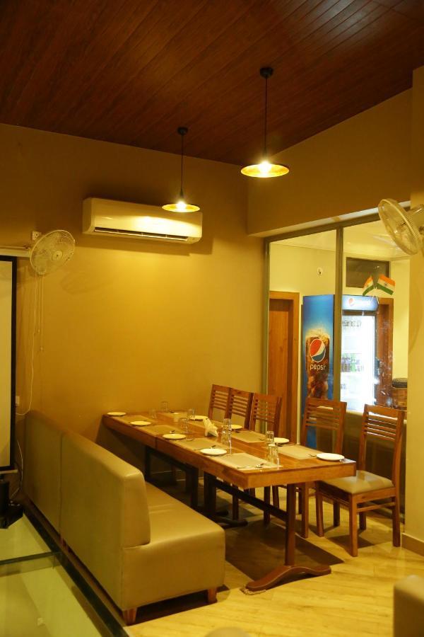 The Jawai Gateway Hotel Sheoganj Bagian luar foto